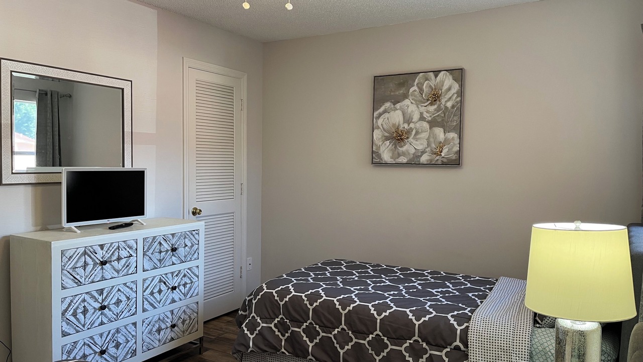 Photo of Bedroom in The Villages