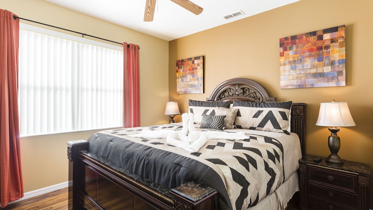 Photo of Bedroom in Windwood Bay
