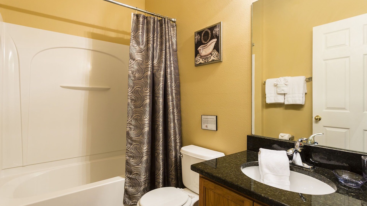 Photo of Bathroom in Windwood Bay
