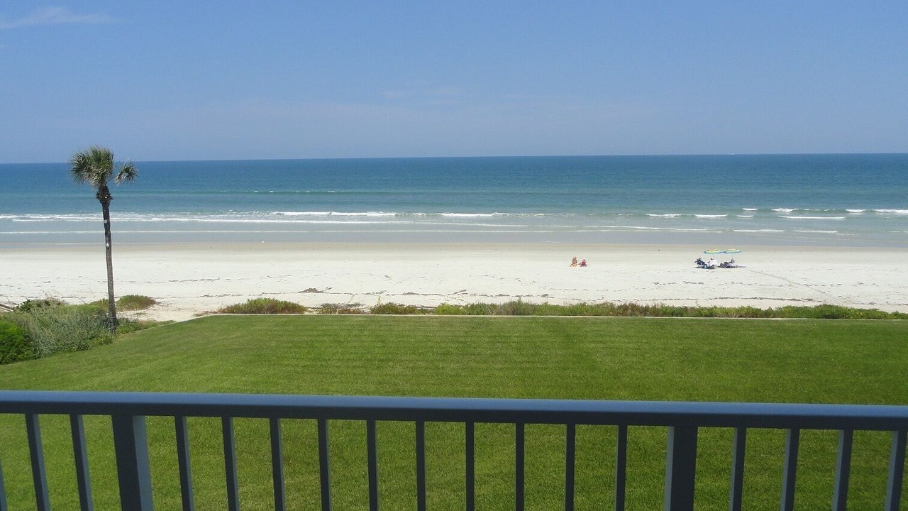 Photo of Patio Balcony in New Smyrna Beach