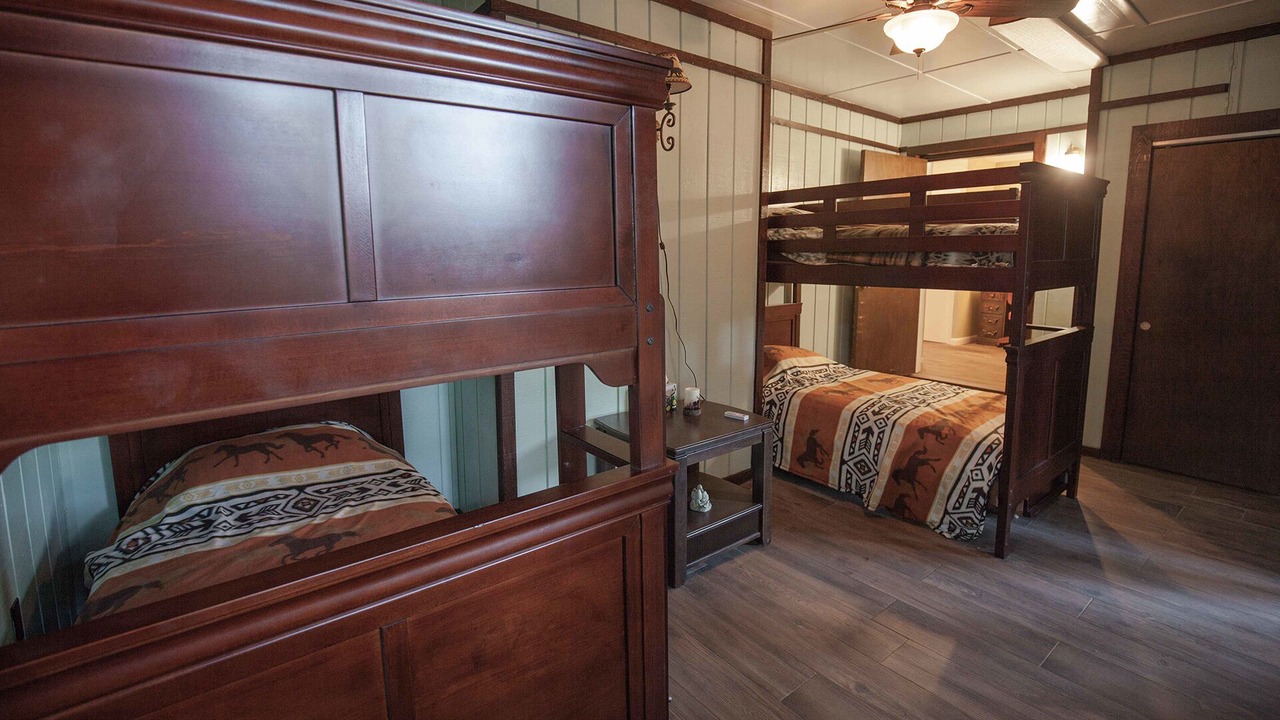 Photo of Bedroom in Brooksville