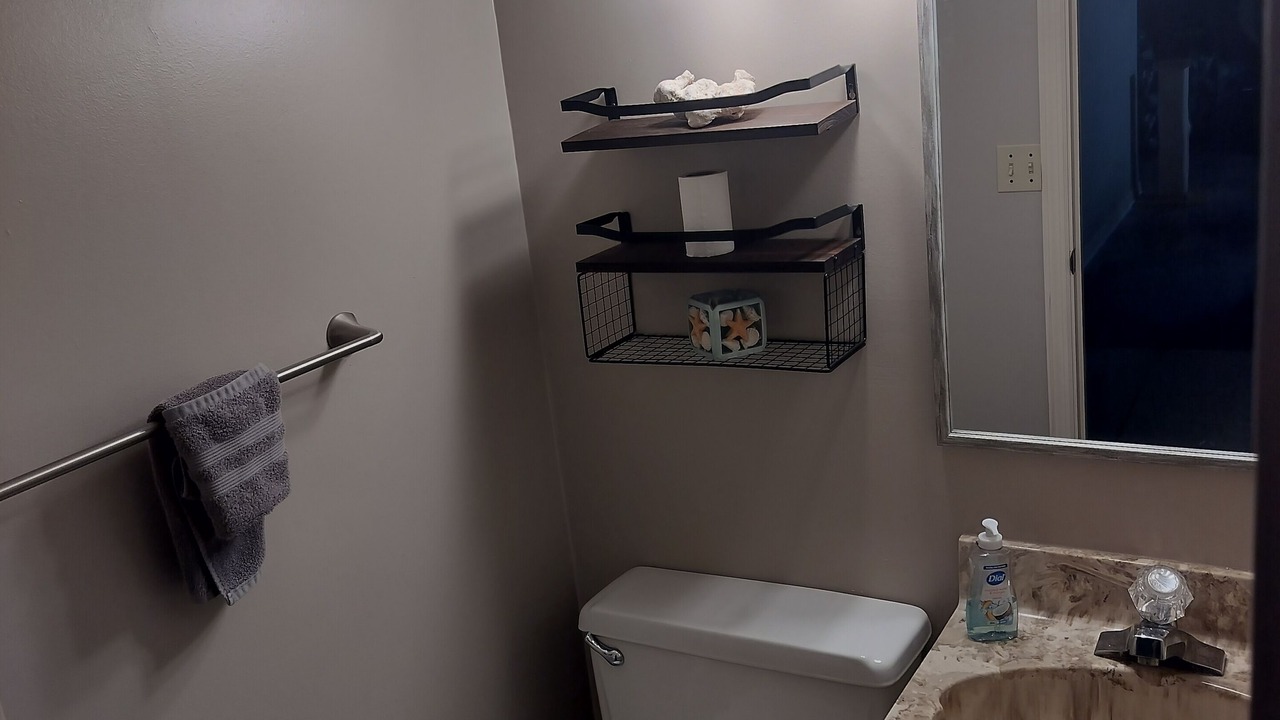 Photo of Bathroom in New Smyrna Beach