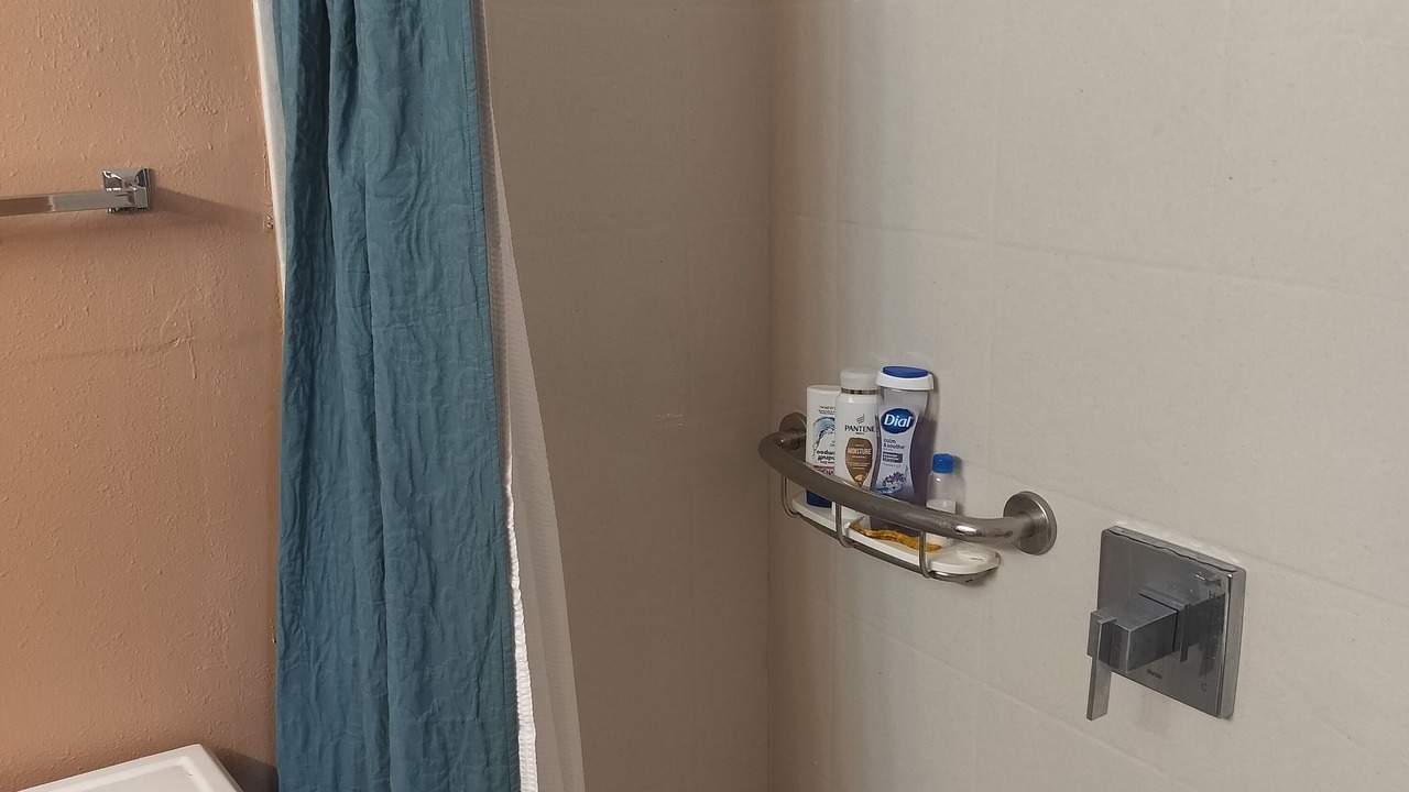 Photo of Bathroom in New Smyrna Beach