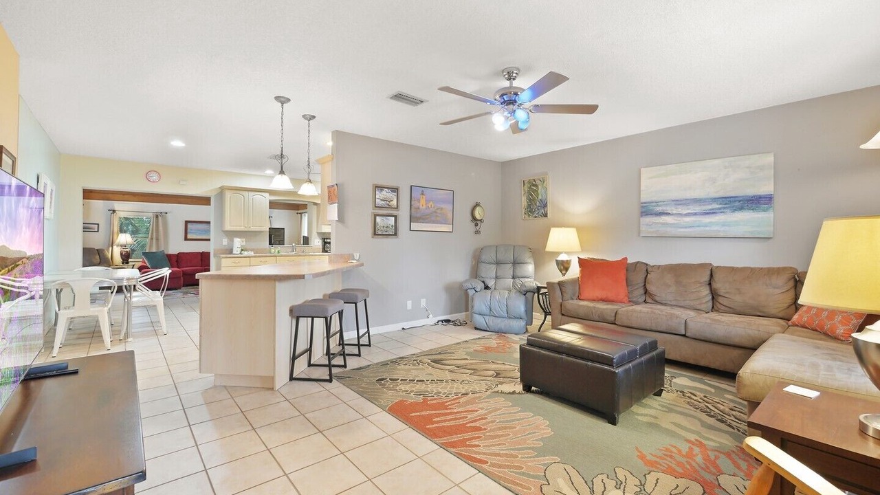 Photo of Livingroom in Coquina Gables
