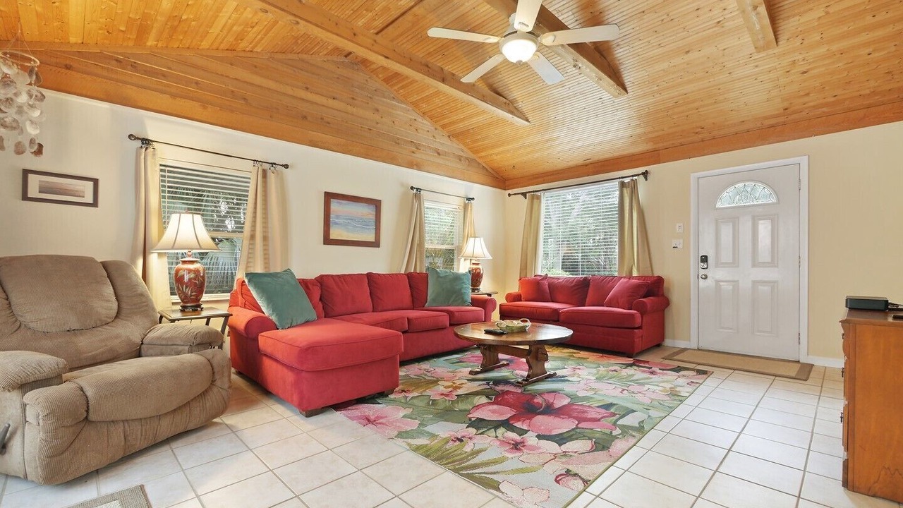 Photo of Bedroom in Coquina Gables