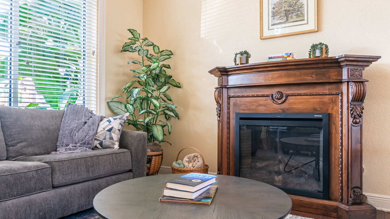 Photo of Livingroom in Cypress Gardens