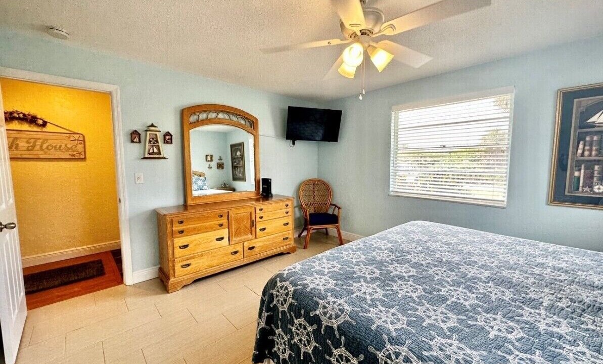 Photo of Bedroom in Ponce Inlet
