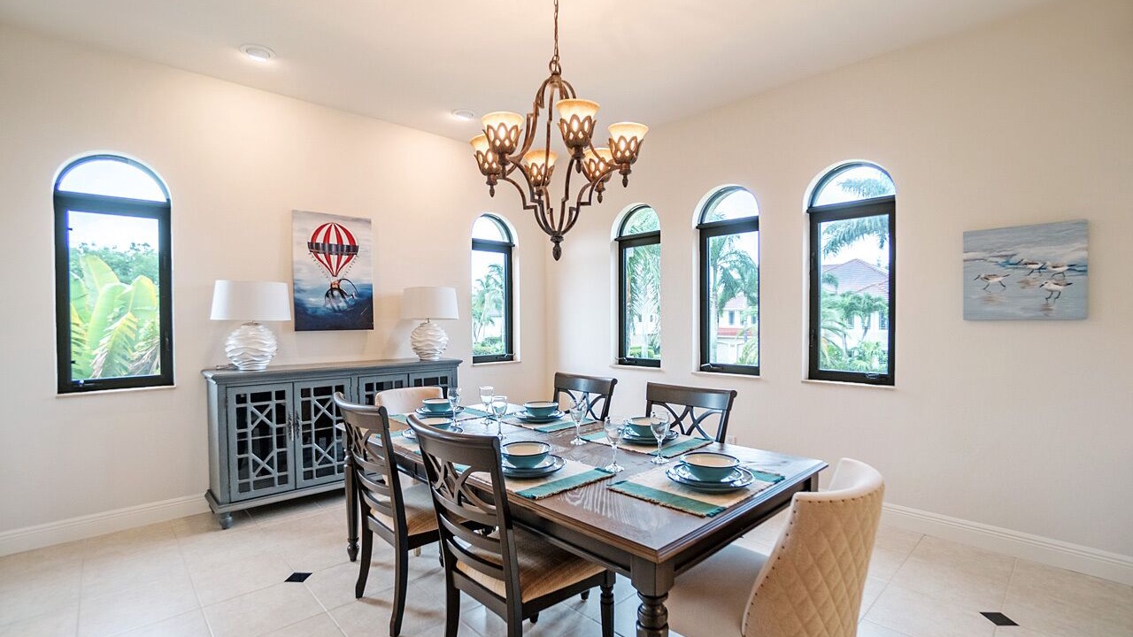 Photo of Bedroom in Beachview Country Club Estates