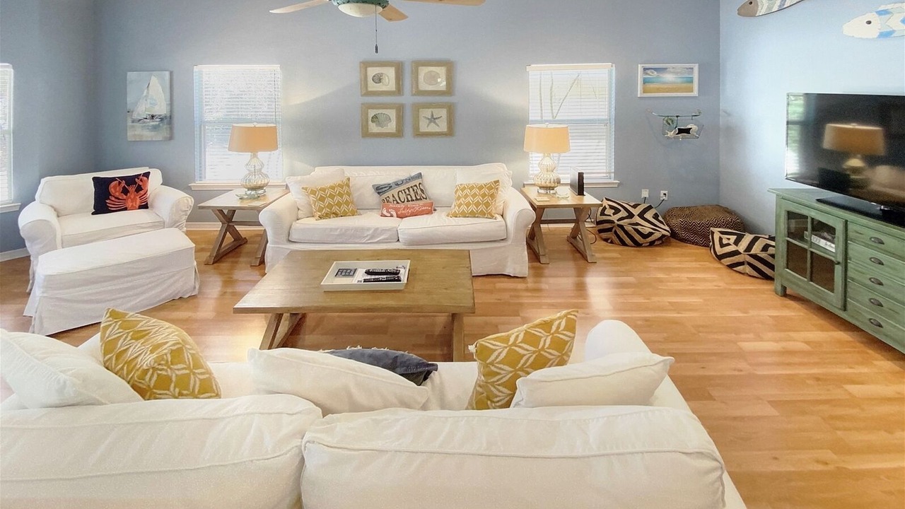 Photo of Livingroom in Sugarwood Beach