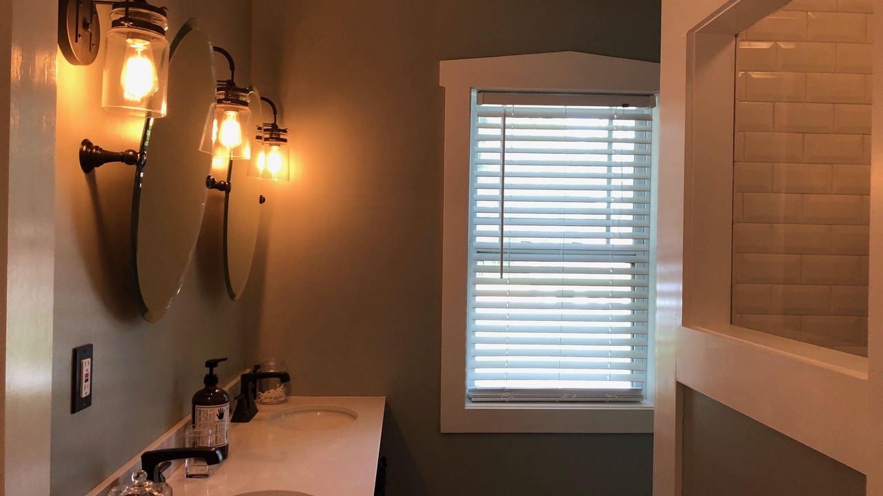 Photo of Bathroom in Nichols