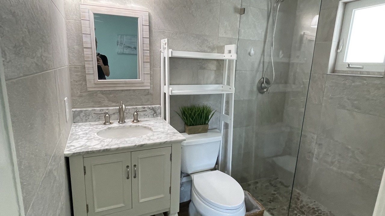 Photo of Bathroom in Naples Park