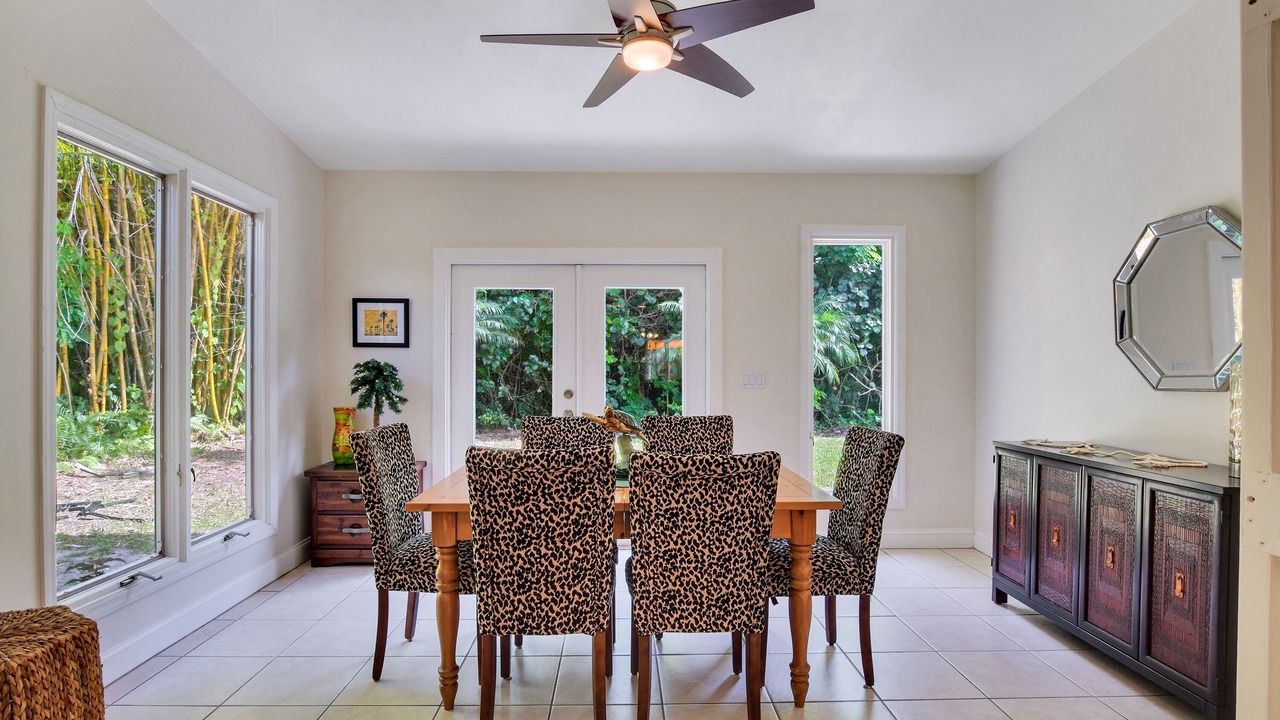 Photo of Livingroom in East Naples