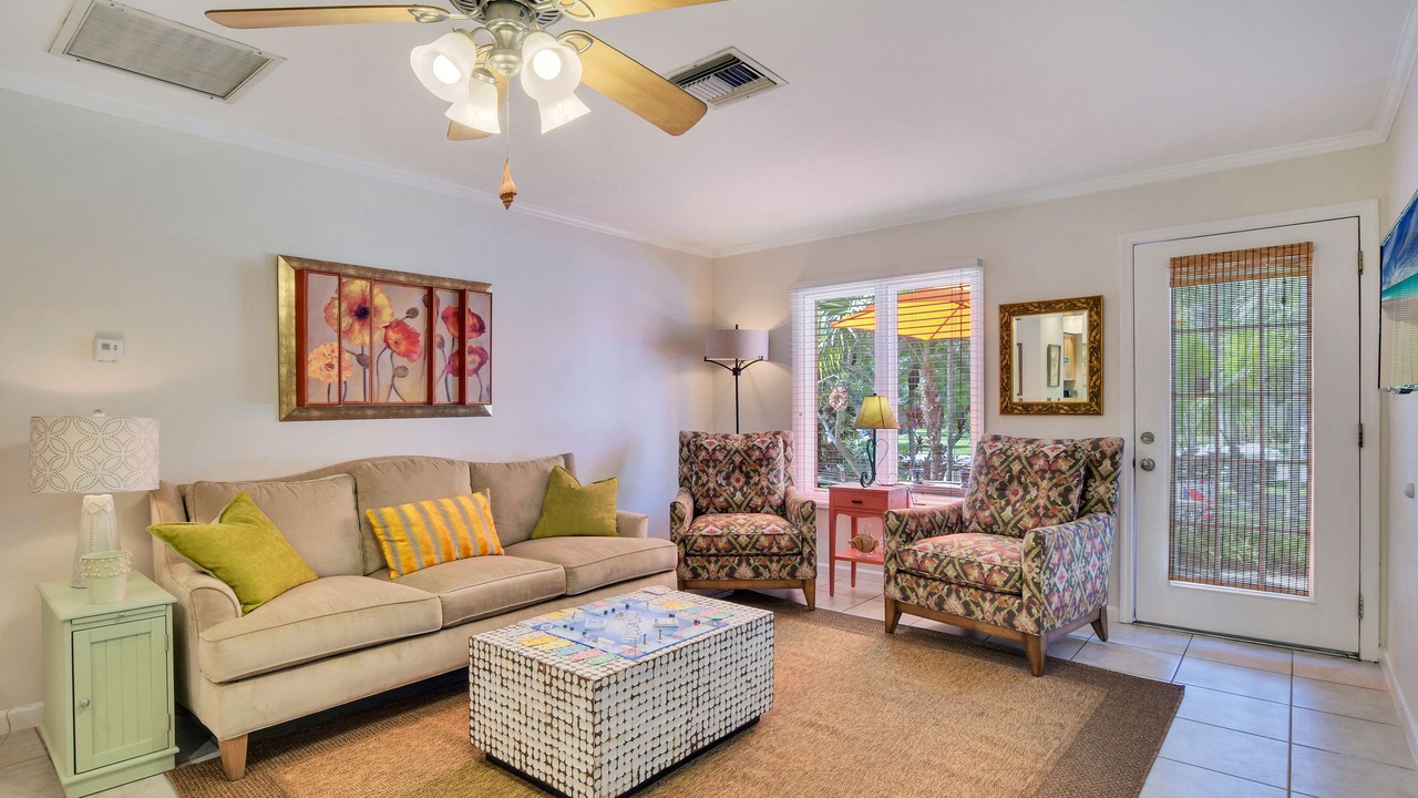 Photo of Livingroom in East Naples