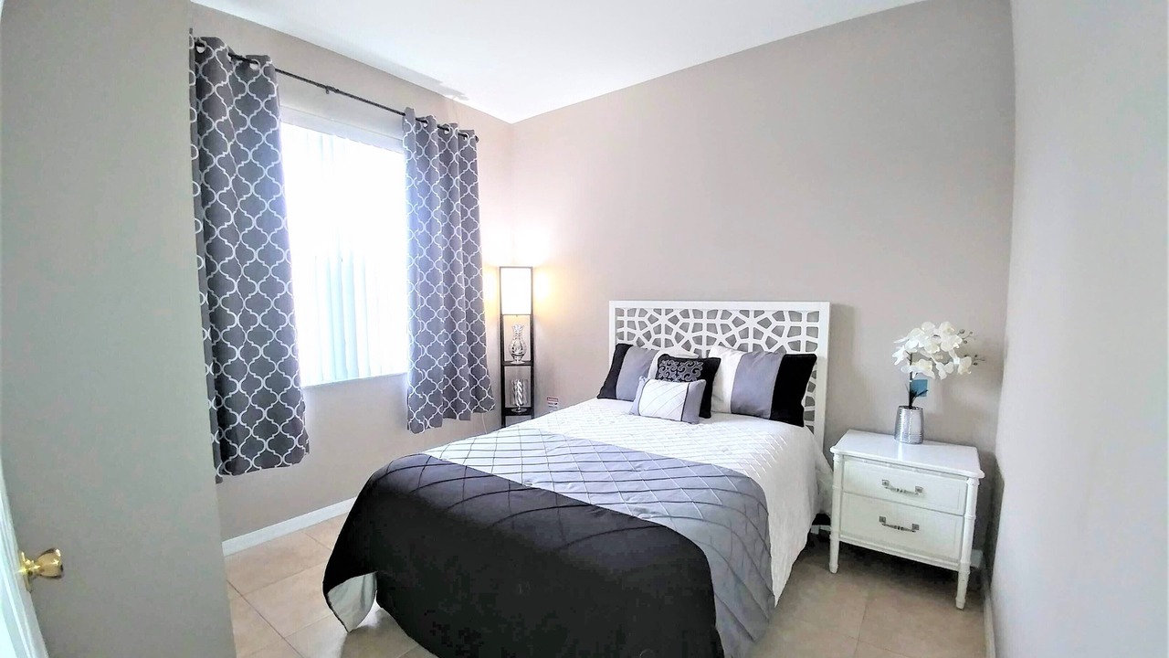 Photo of Bedroom in Legacy Park