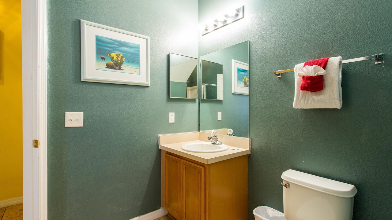 Photo of Bathroom in Crestwynd Bay