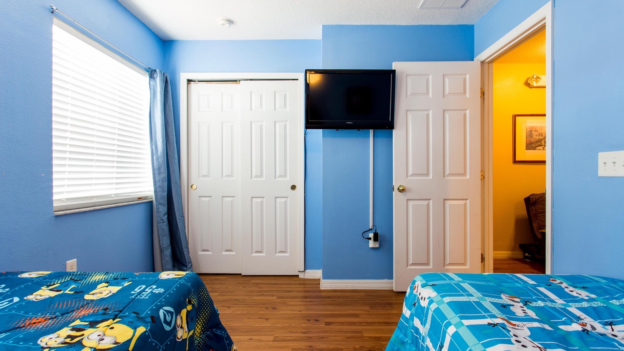 Photo of Bedroom in Crestwynd Bay