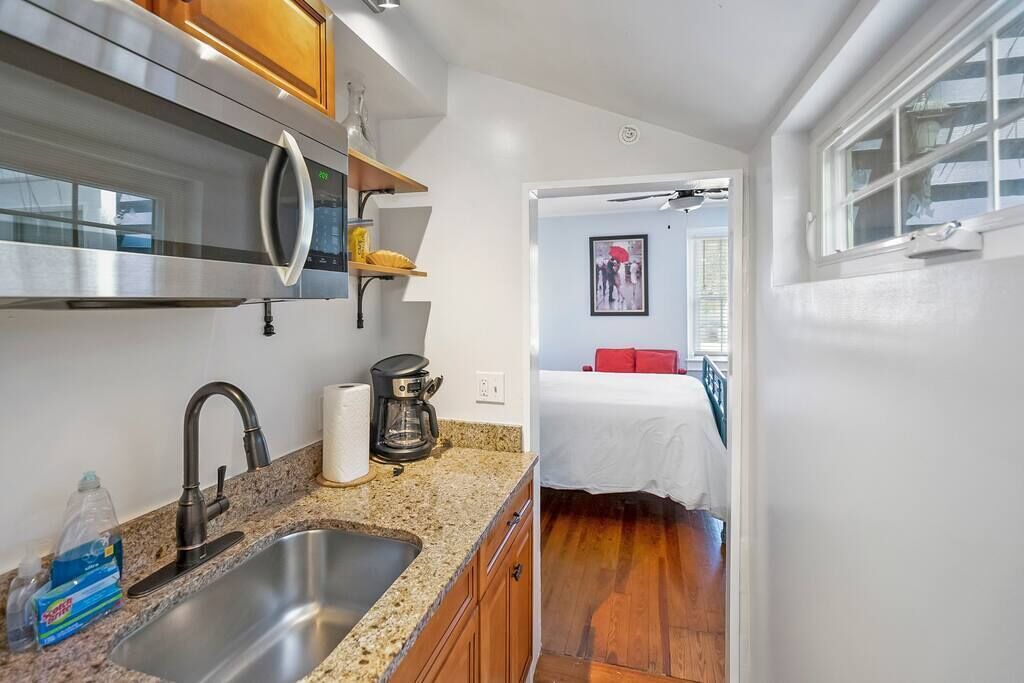 Photo of Bedroom in Downtown Historic District