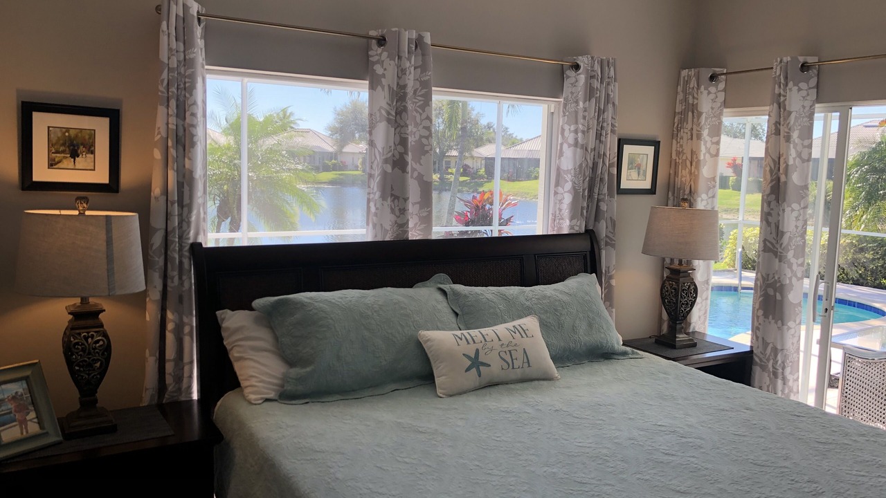 Photo of Bedroom in Falcons Glen