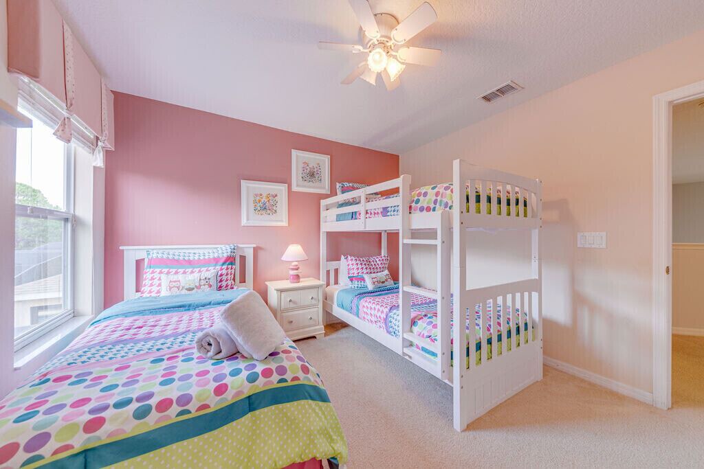 Photo of Bedroom in Watersong