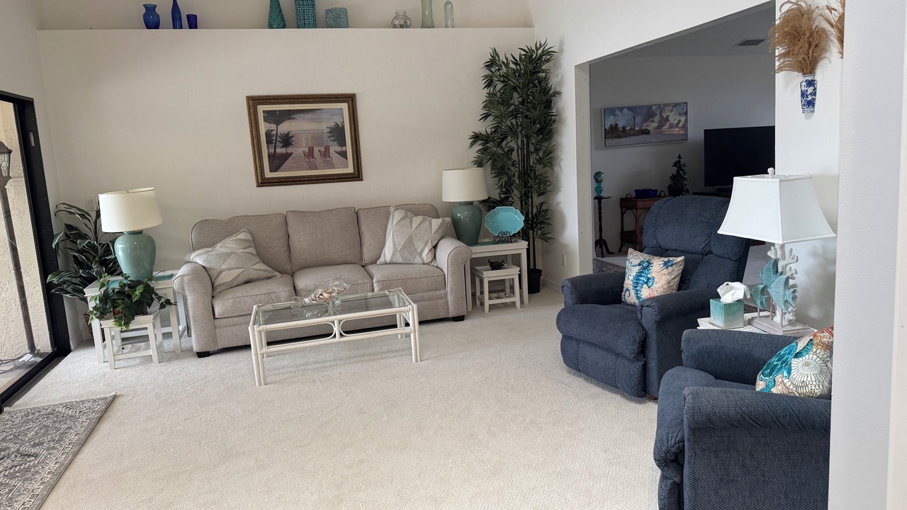 Photo of Bedroom in Pelican