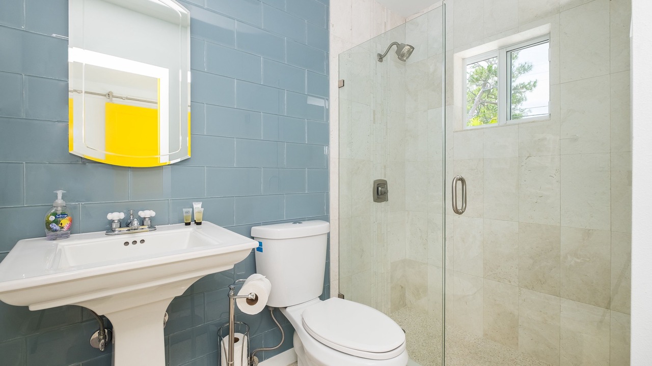 Photo of Bathroom in Wilton Manors