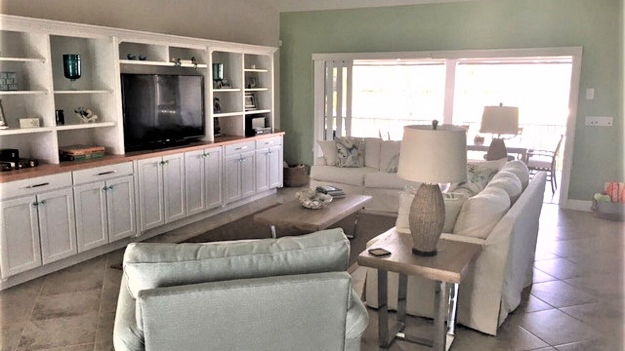 Photo of Bedroom in Beachview Country Club Estates