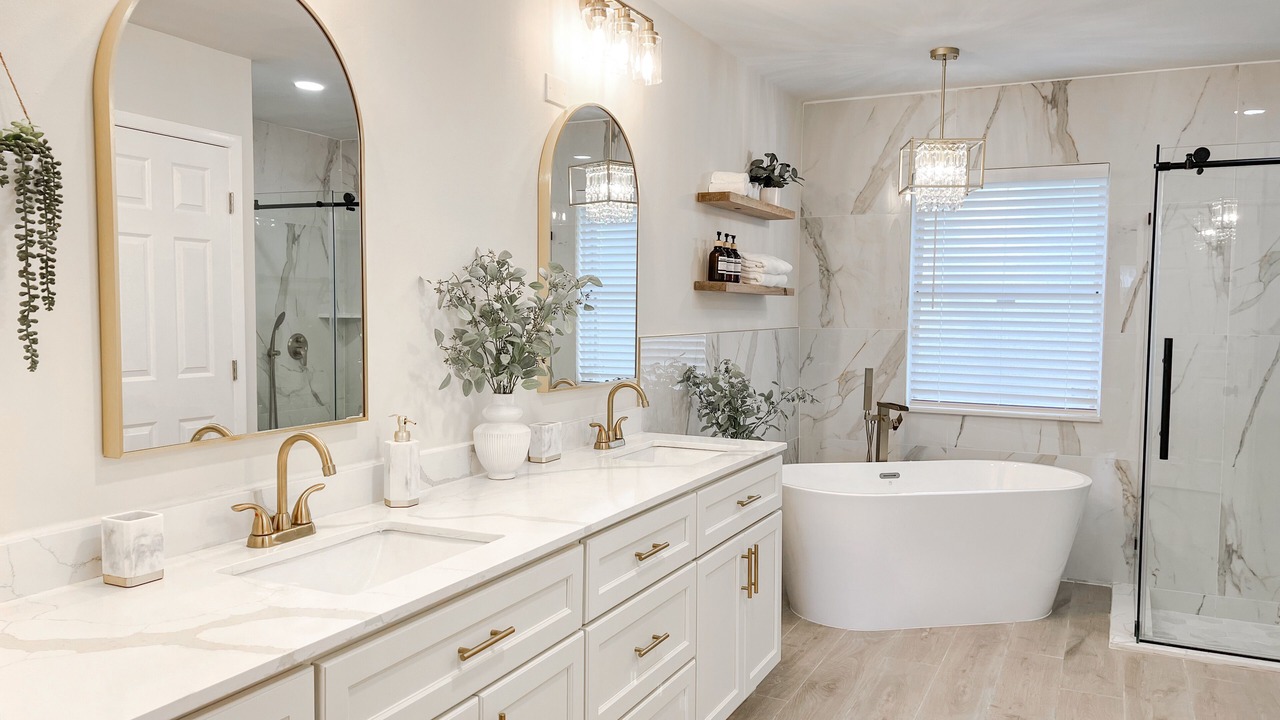 Photo of Bathroom in Plantation