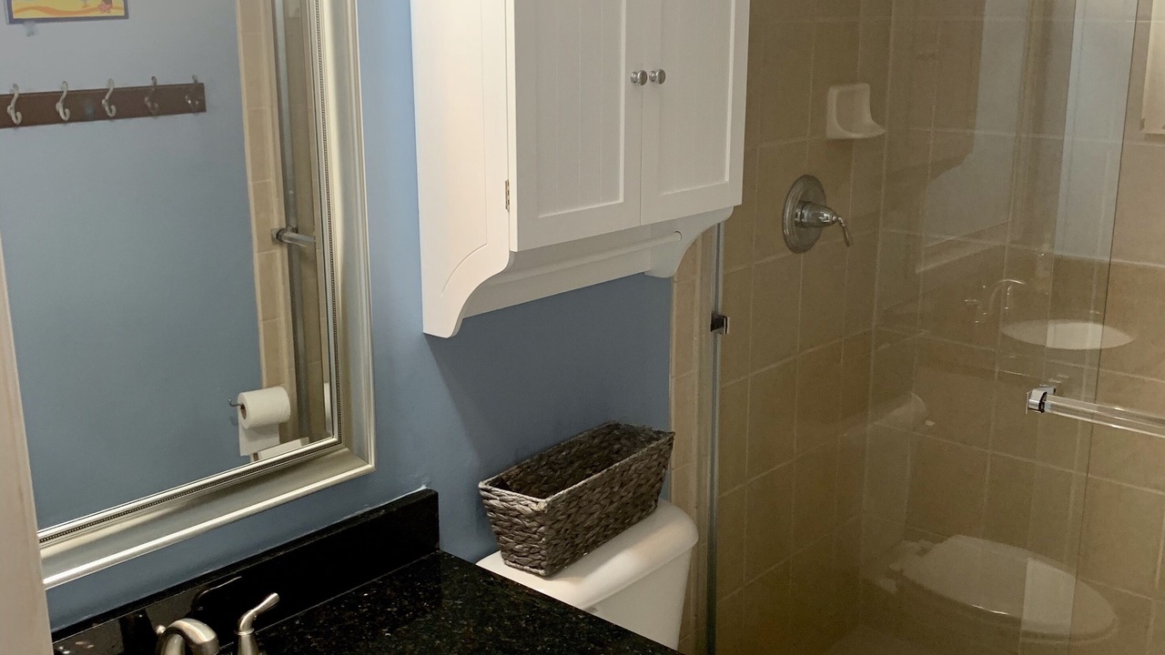 Photo of Bathroom in Breakers