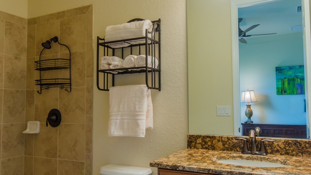 Photo of Bathroom in Naples