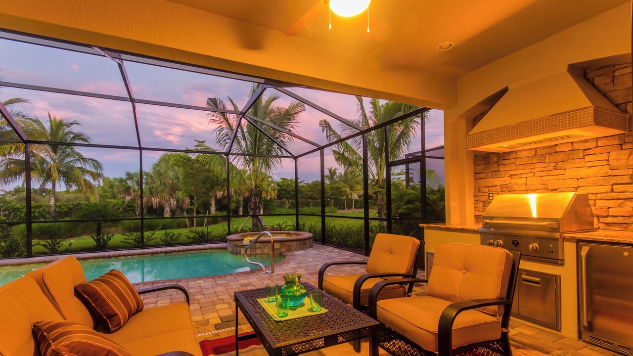 Photo of Outdoor in Naples