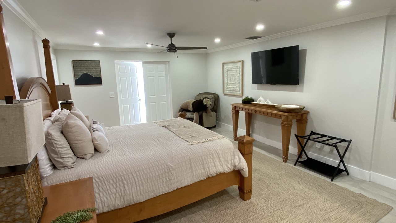 Photo of Bedroom in Caloosahatchee