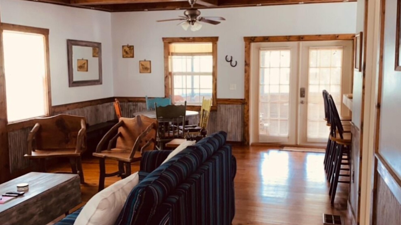 Photo of Livingroom in Floral City