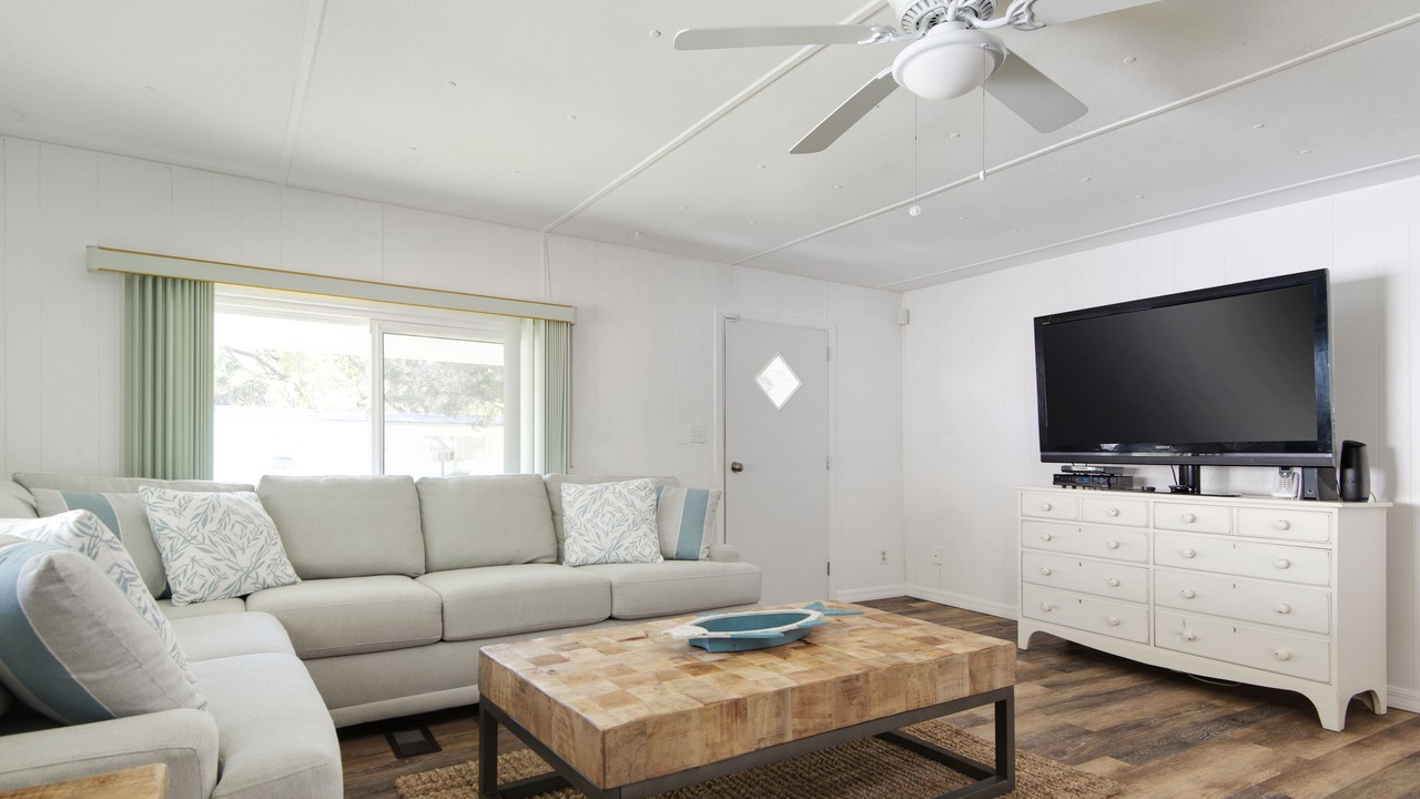 Photo of Livingroom in Chassahowitzka