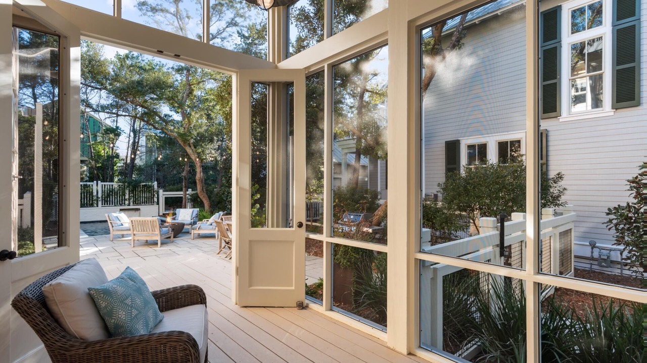 Photo of Patio Balcony in Cottage District