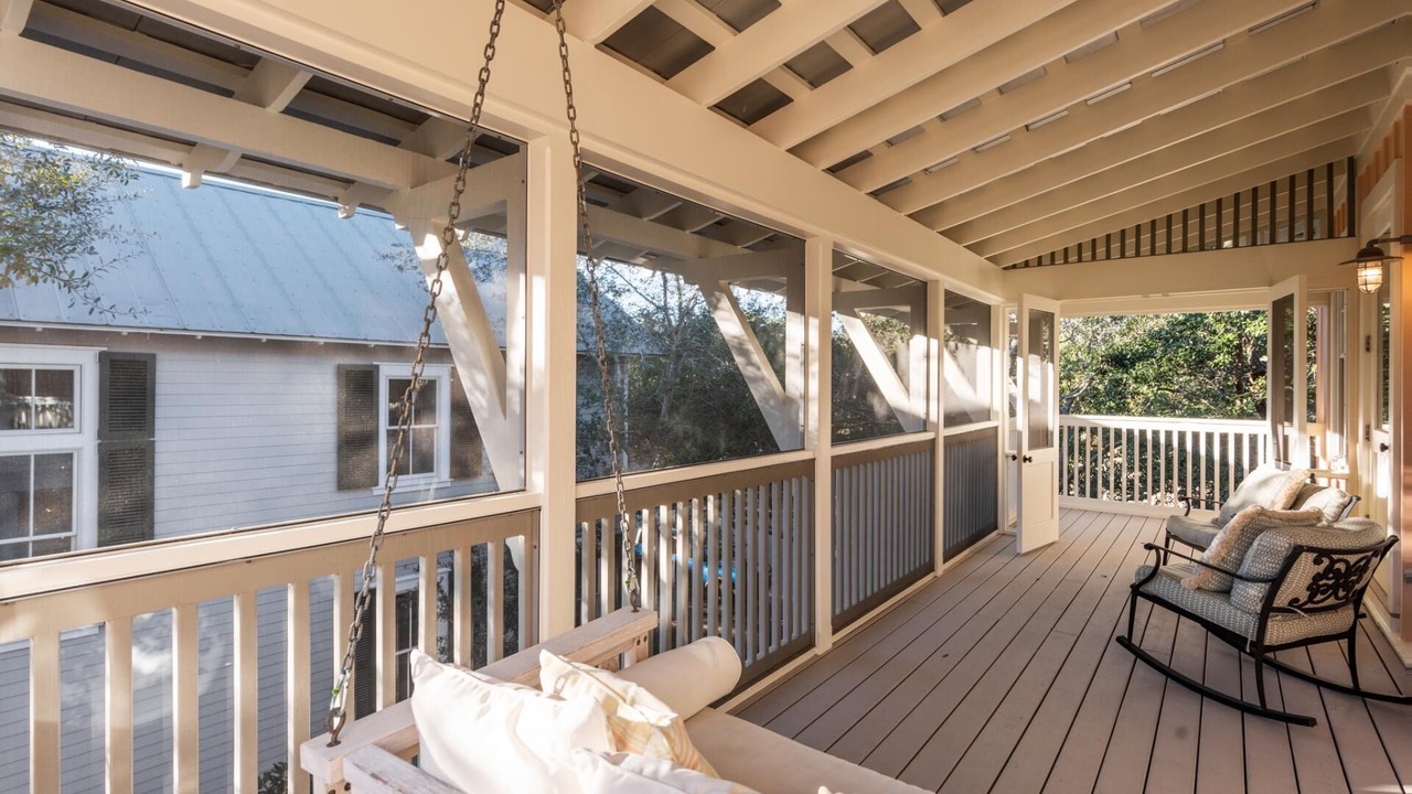 Photo of Patio Balcony in Cottage District