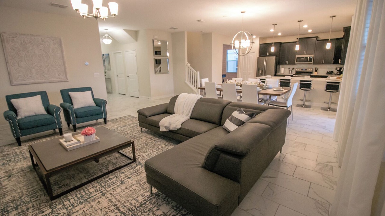 Photo of Livingroom in Davenport