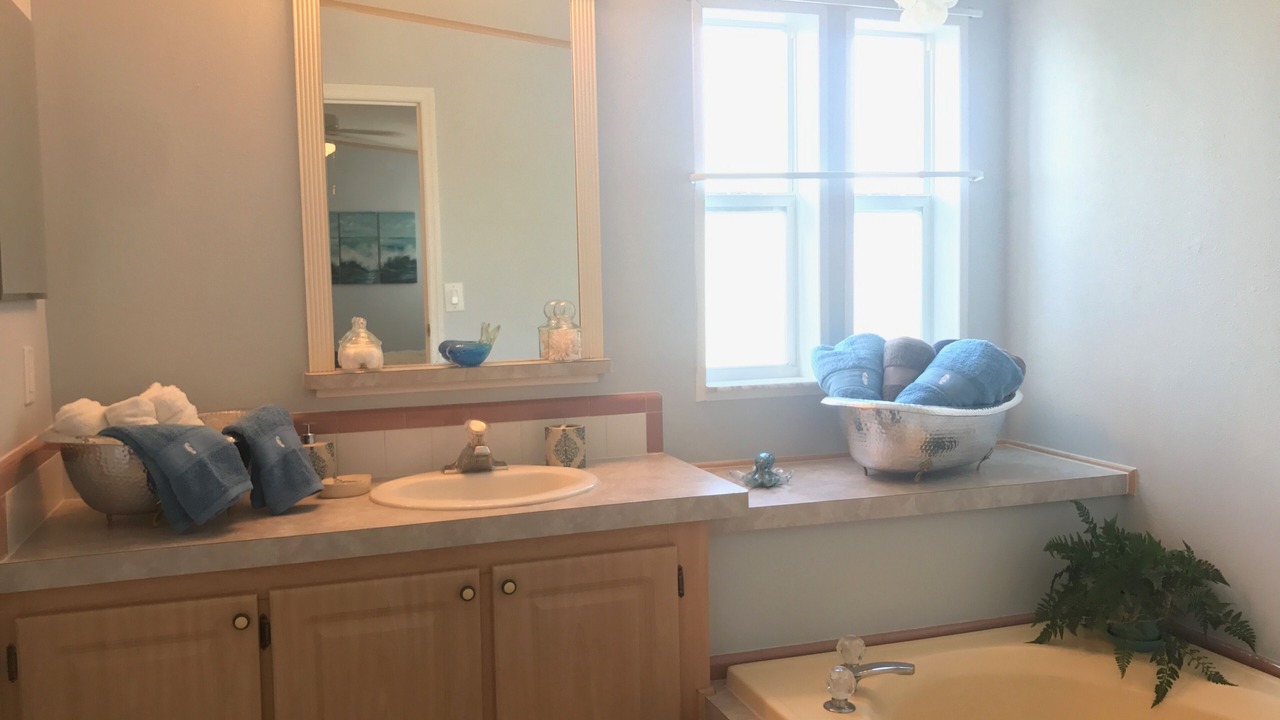 Photo of Bathroom in Cape Cay