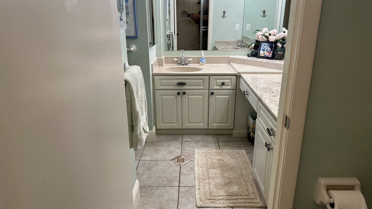 Photo of Bathroom in Islamorada