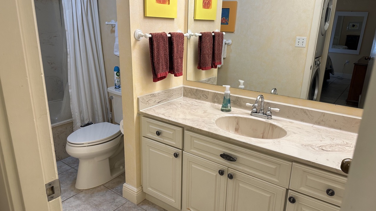 Photo of Bathroom in Islamorada