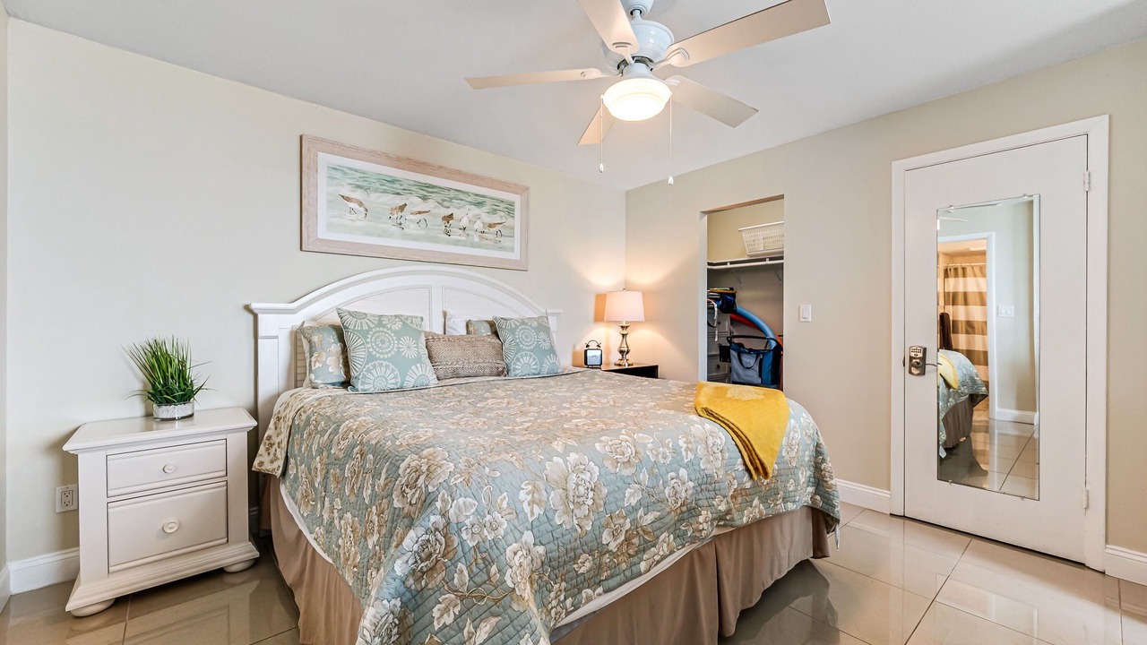 Photo of Bedroom in Bonita Springs