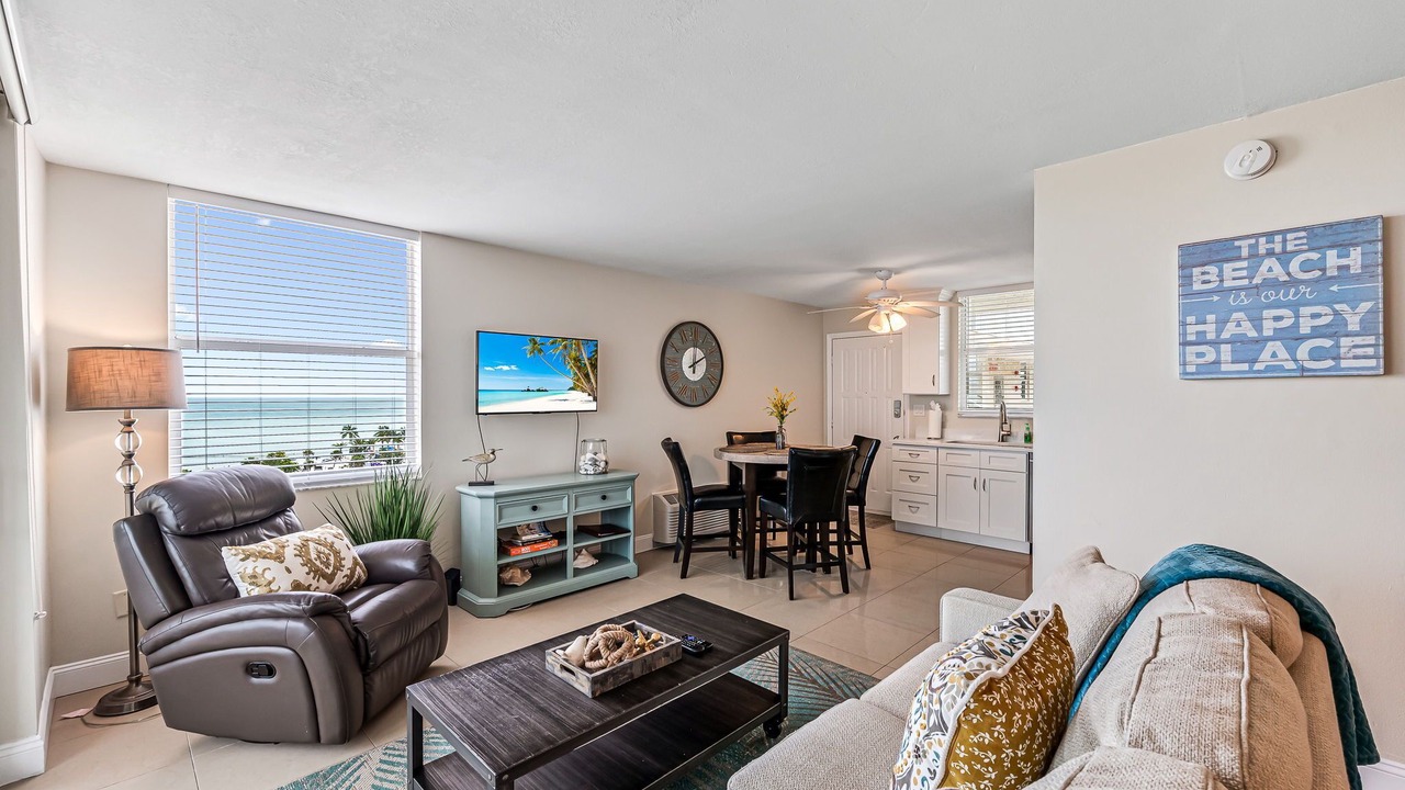 Photo of Livingroom in Bonita Springs