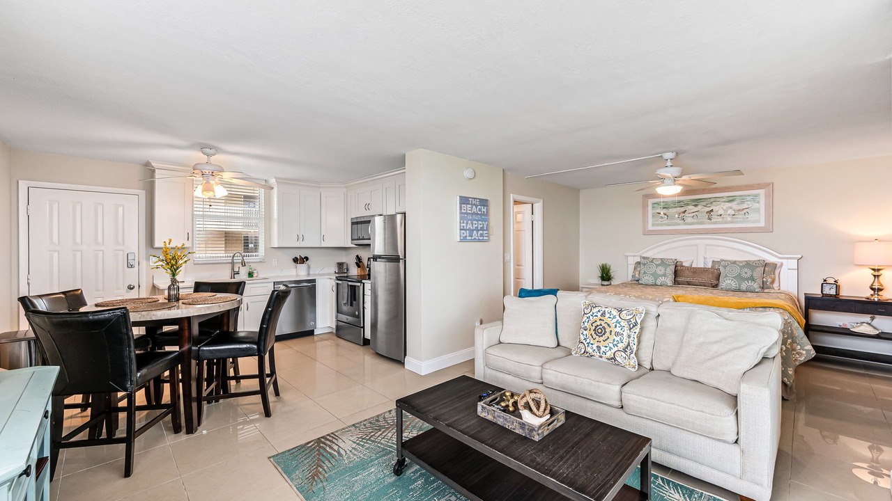 Photo of Livingroom in Bonita Springs