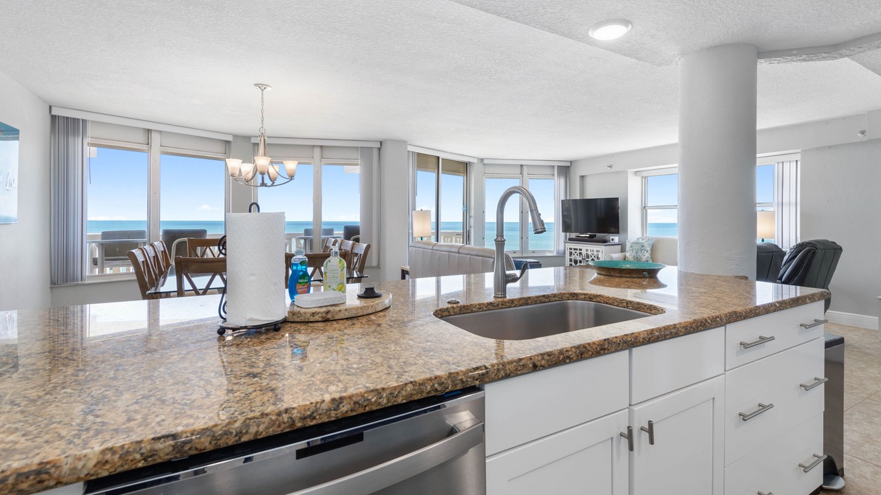 Photo of Bedroom in Ormond-by-the-Sea