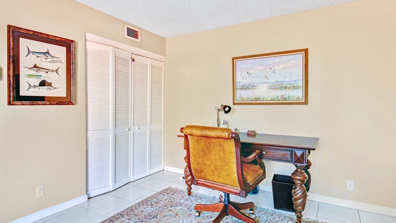 Photo of Bedroom in Jupiter One