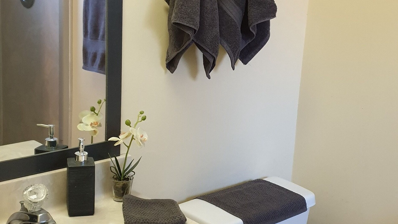 Photo of Bathroom in Joel