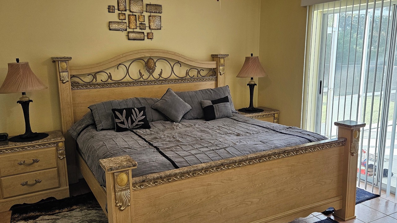 Photo of Bedroom in Joel