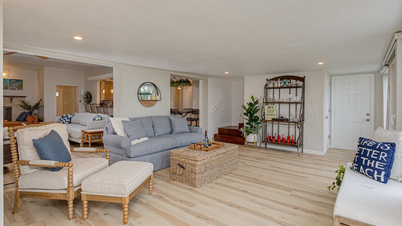 Photo of Livingroom in Cocoa Beach