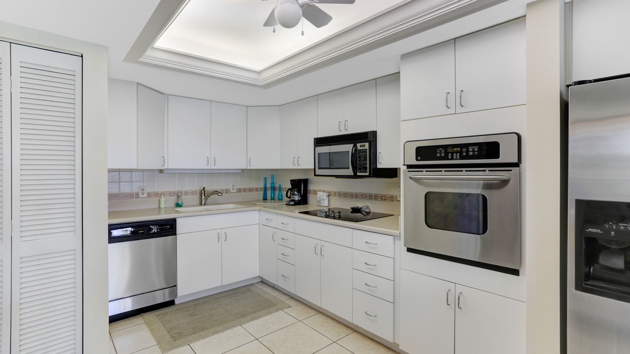 Photo of Kitchen in Pelican Bay