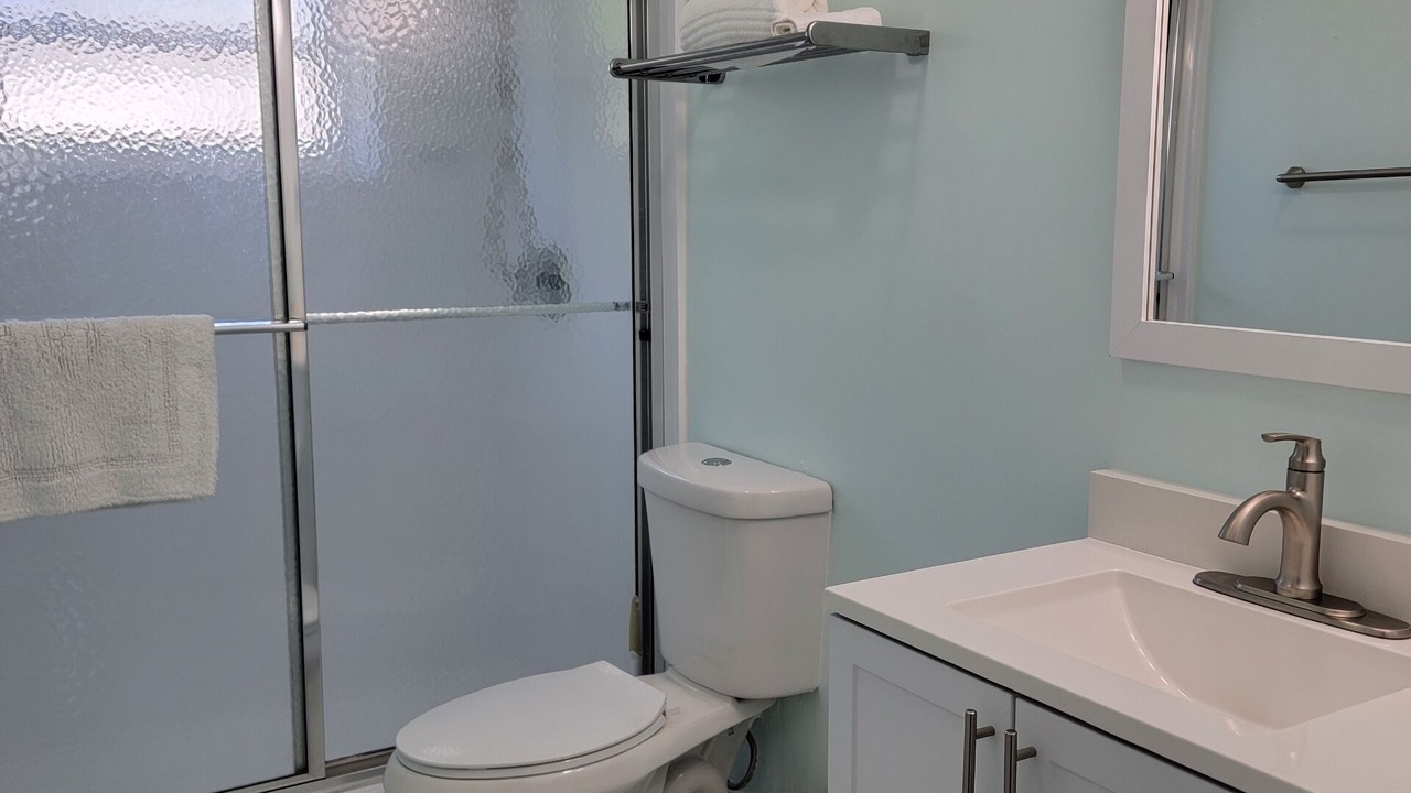 Photo of Bathroom in Plantation