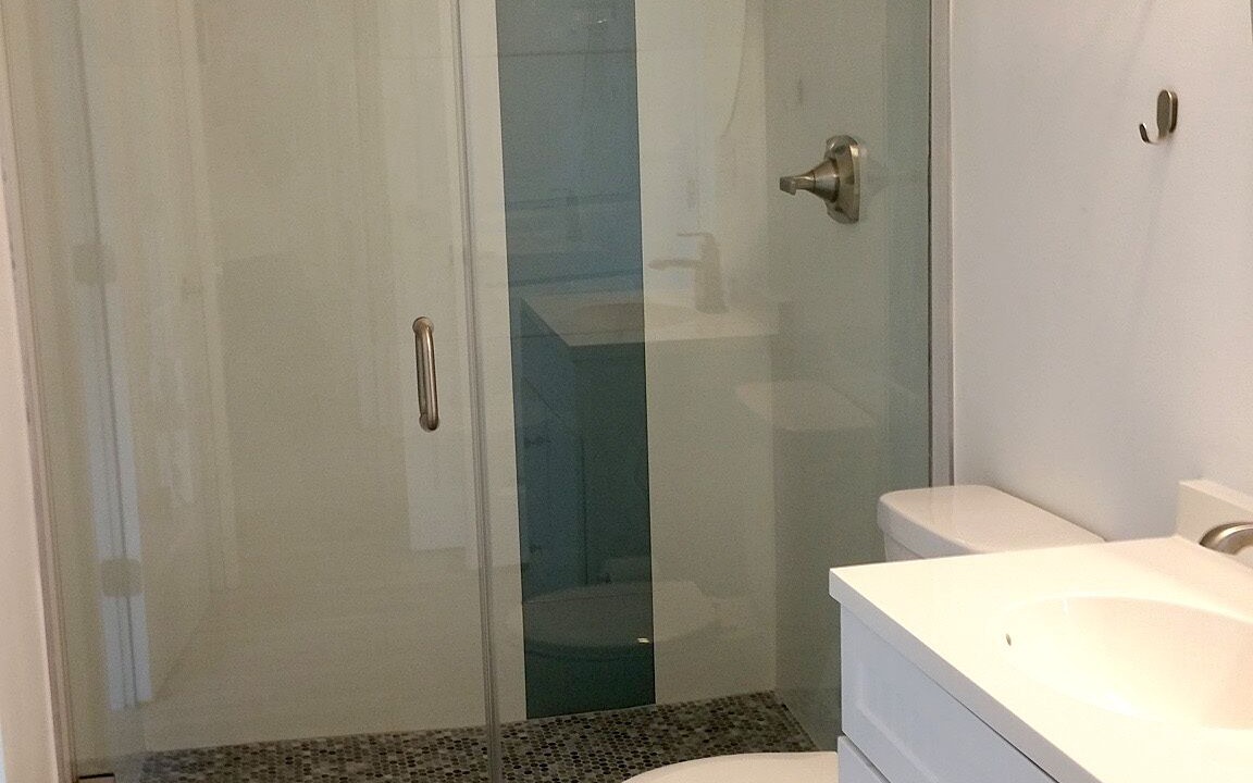 Photo of Bathroom in Harbordale